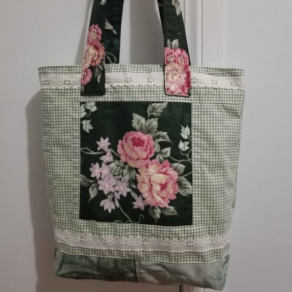 Fabric Shoulder Tote Bag Handbag Purse Quilted Handcrafted Green Pink Floral